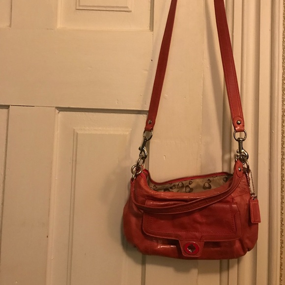 Pink coach bag - Picture 5 of 5